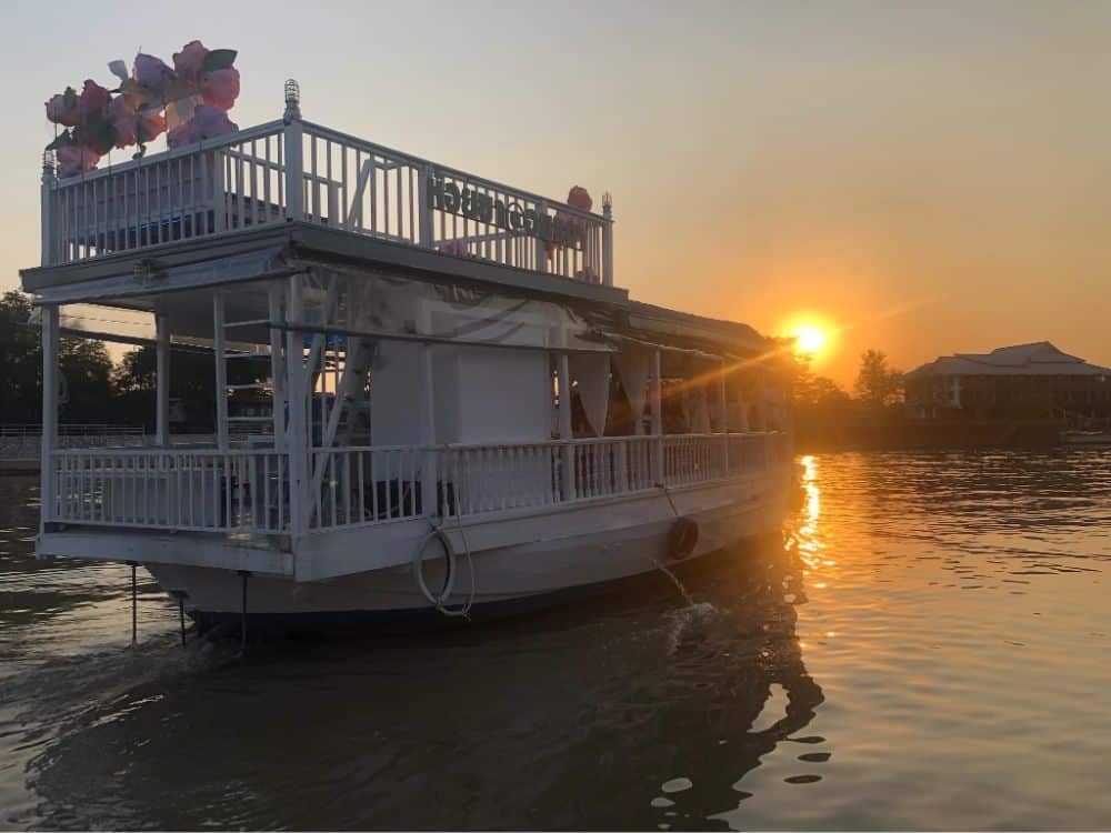 สถานที่ท่องเที่ยวอยุธยา