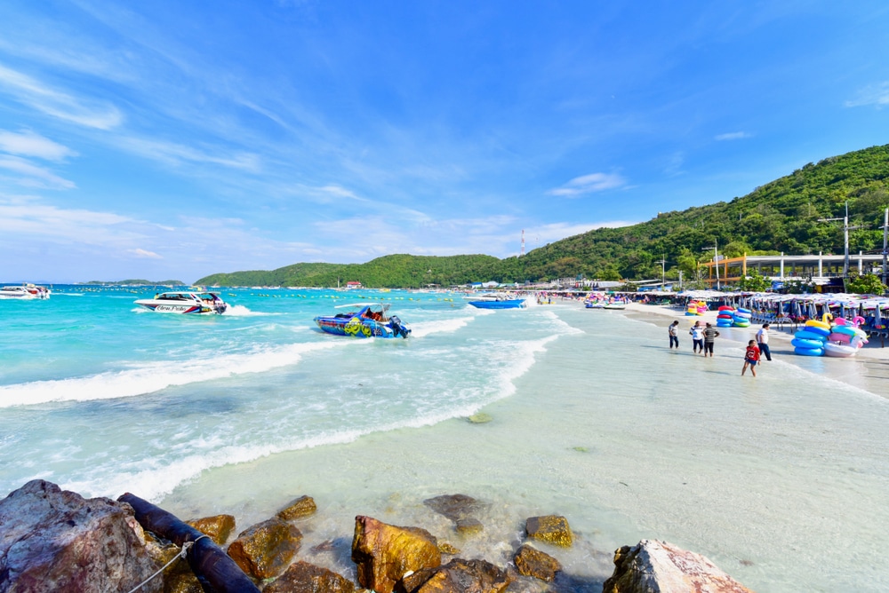 หาดนวล