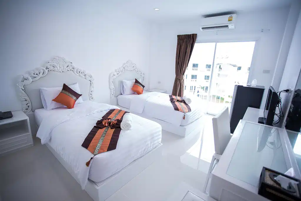 โรงแรมแม่สอด