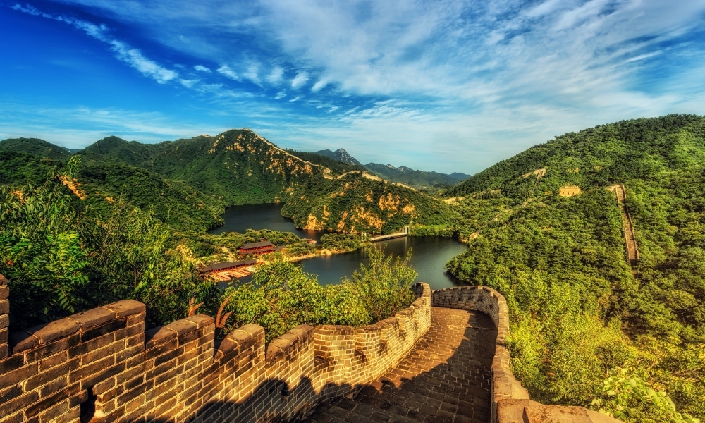ทิวทัศน์ที่สวยงาม สถานที่ท่องเที่ยวจีน ของกำแพงเมืองจีน