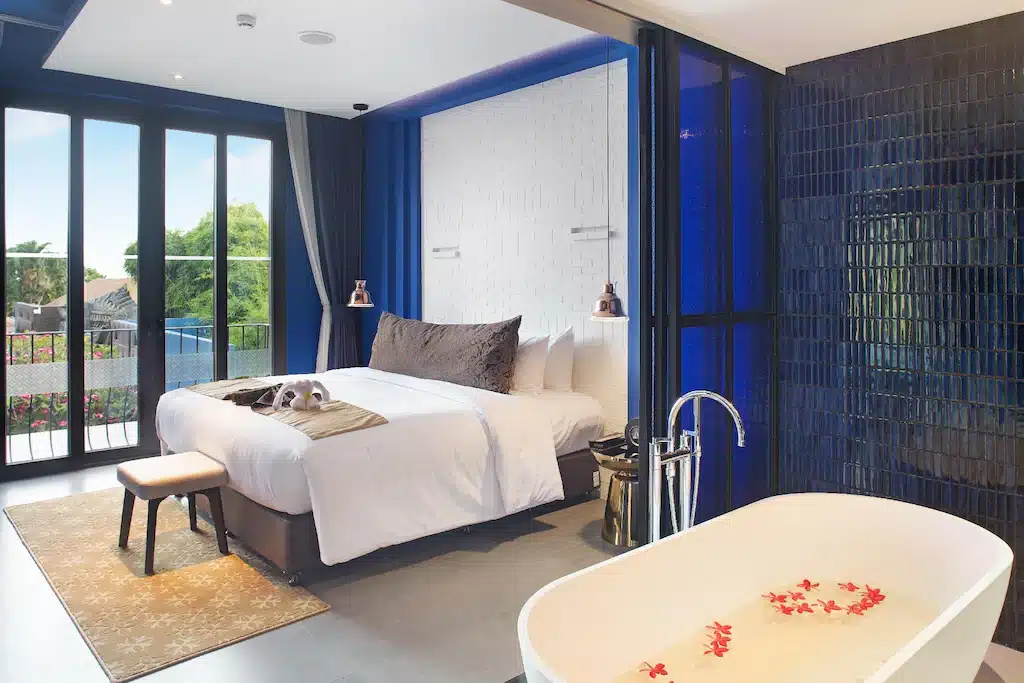 โรงแรมภูเก็ตมีห้องนอนพร้อมอ่างอื่นๆและว ที่พักระยอง ที่พักระยอง รีสอร์ทระยองติดทะเล รีสอร์ทระยองติดทะเล