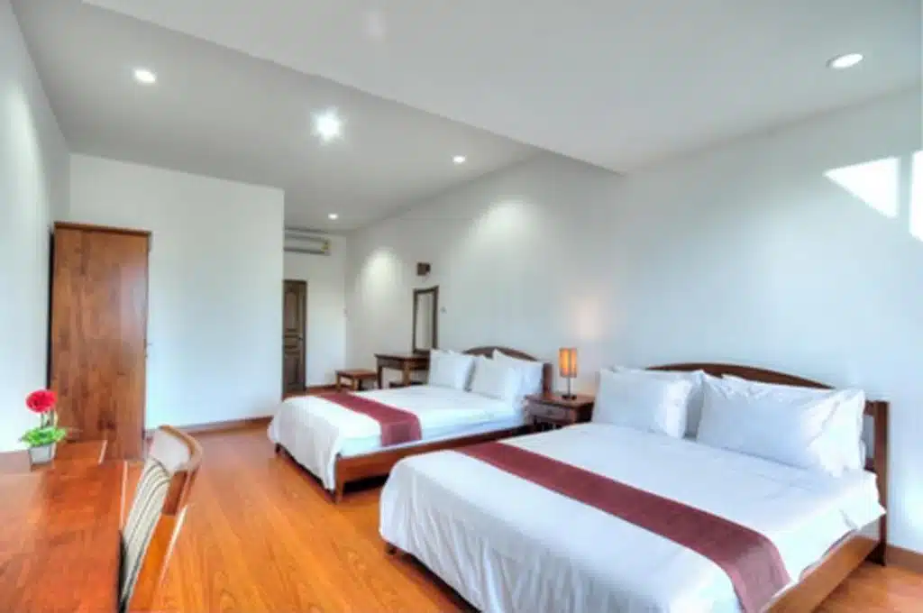 โรงแรมท่าศาลาพักอยู่ในห้องที่มีเตียงสองเตียงแ ที่พักโขงเจียมริมโขงรีสอร์ทโขงเจียม