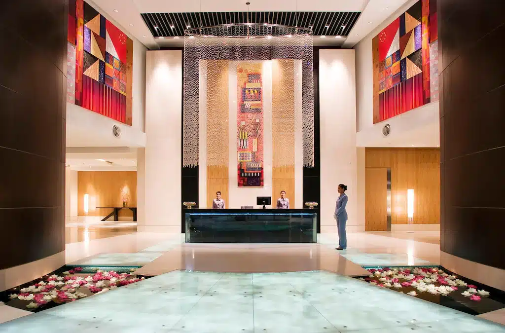 โรงแรมหรูกรุงเทพด้วยน้ำพุที่ส่วนก โรงแรม 5 ดาว ในกรุงเทพ