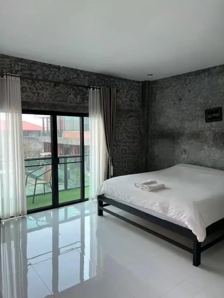 มีแม่สลองในเขตน่าน ที่พักบนดอยแม่สลอง ที่มีเตียงขนาดใหญ่