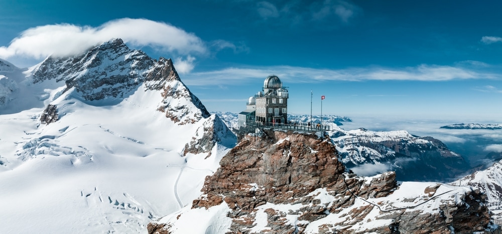 ที่เที่ยวสวิตเซอร์แลนด์ หอประภาคารที่บนภูเขาหินปูน
