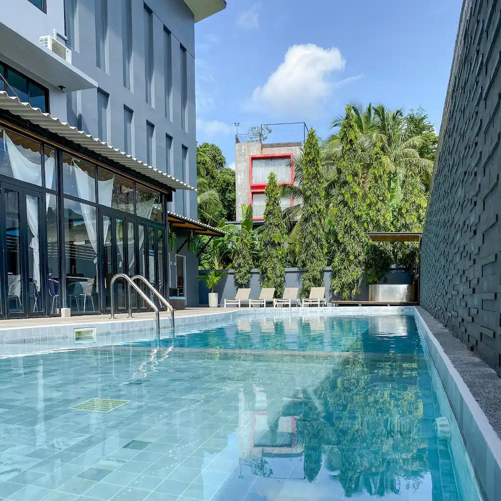 โรงแรมพร้อมสระว่ายน้ำในเมืองระนอง ประเทศไทย ที่พักระนอง