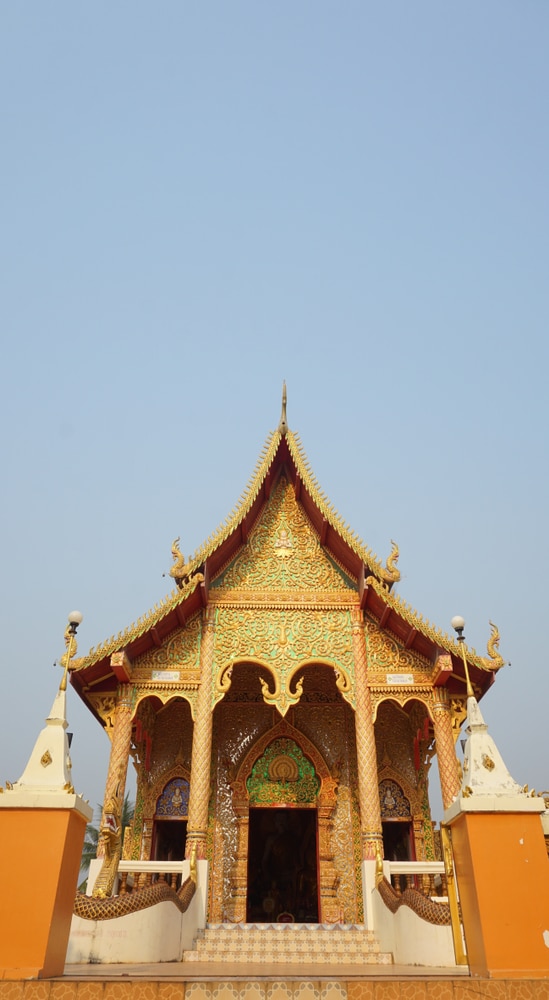 อาคารนี้เป็นวัดที่ตั้งอยู่ในชัยนาท เที่ยวราชบุรี พระพุทธสุโขทัย