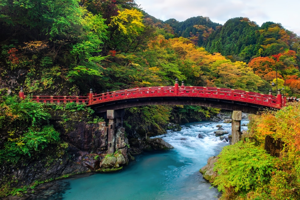 สะพานสีแดงในญี่ปุ่น ที่เที่ยวญี่ปุ่น