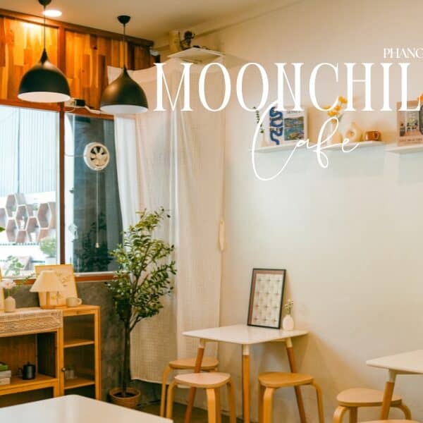 Moonchild คาเฟ่แสนอบอุ่นสไตล์โฮมมี่ ใจกลางเมืองพังงา