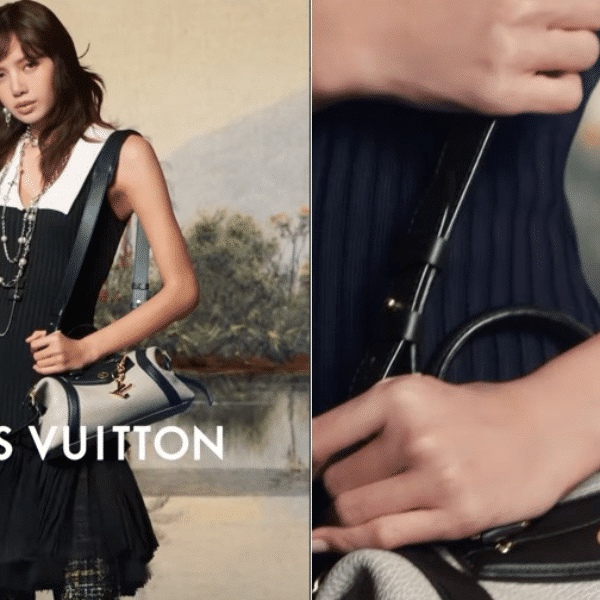 คนๆ หนึ่งกำลังโพสท่าให้กับโฆษณาของหลุยส์ วิตตอง โดยสวมชุดเดรสแขนกุดคอปกสีขาวและถือกระเป๋าถือราวกับว่าเป็นอุปกรณ์ใหม่ล่าสุดที่ต้องมี รูปภาพถูกแบ่งออกโดยแสดงให้เห็นภาพระยะใกล้ของกระเป๋าถือทางด้านขวา.